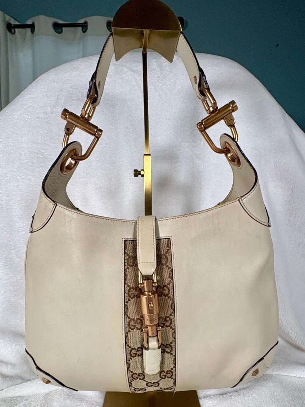 Gucci Nailhead Shoulder Bag Iconic Jackie Collection Hobo Bag